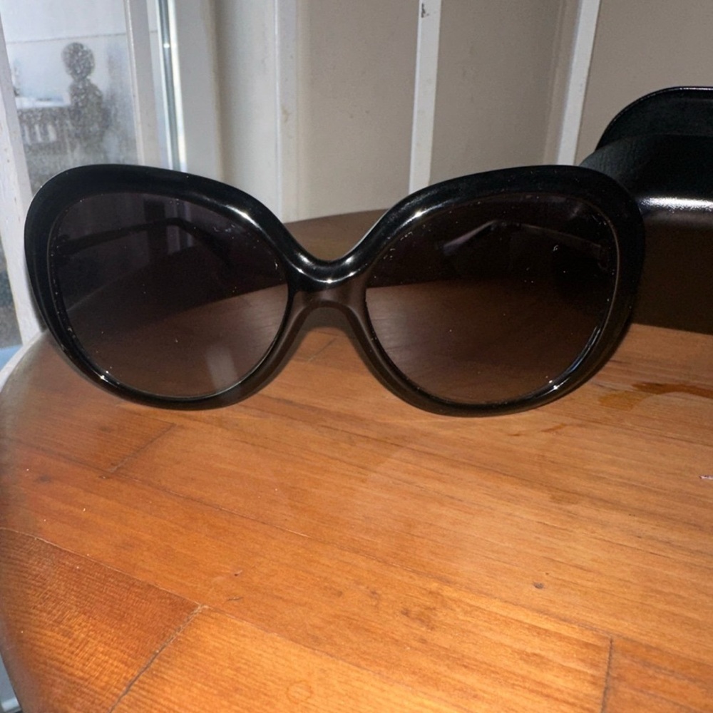 Coach Women's Samantha Vintage Black Sunglasses with Case - Picture 4 of 8